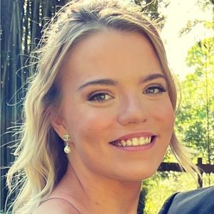 Meet your Posher, Tori